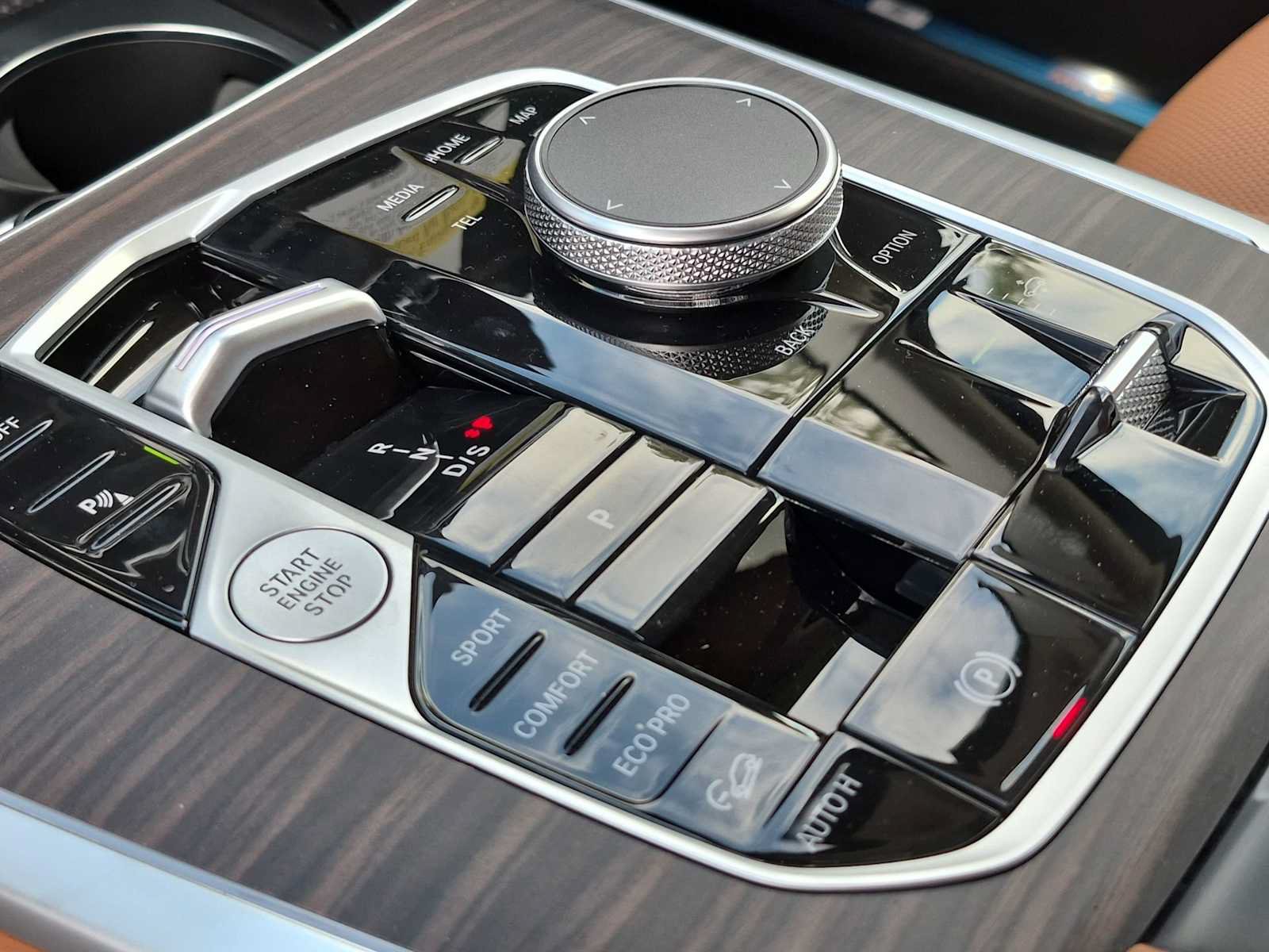 New 2027 BMW X7 xDrive40i AWD/4WD image 34
