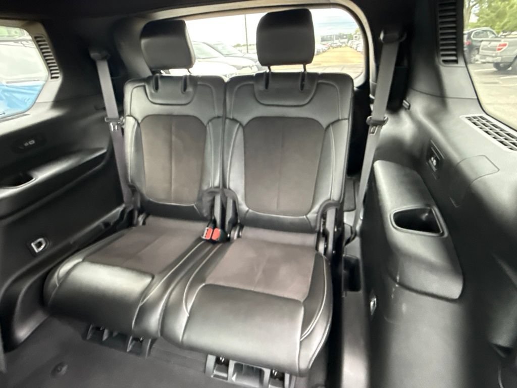 Used 2023 Jeep Grand Cherokee L Laredo AWD/4WD image 22