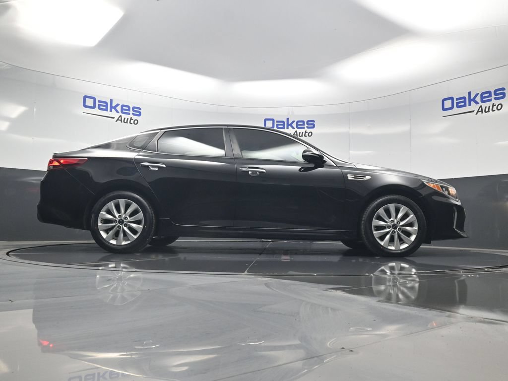 Used 2018 Kia Optima S FWD image 42