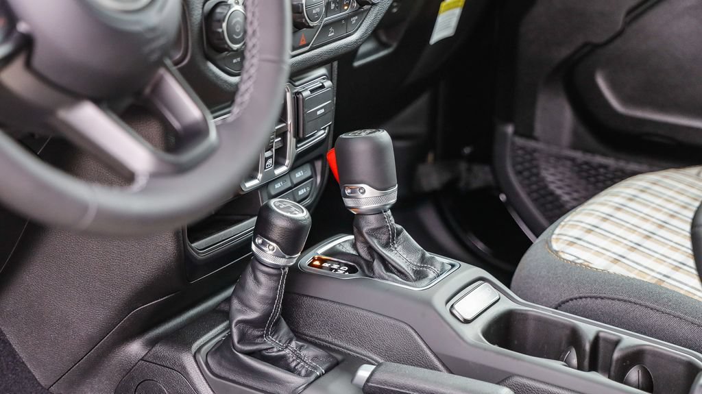 New 2026 Jeep Gladiator Sport AWD/4WD image 24