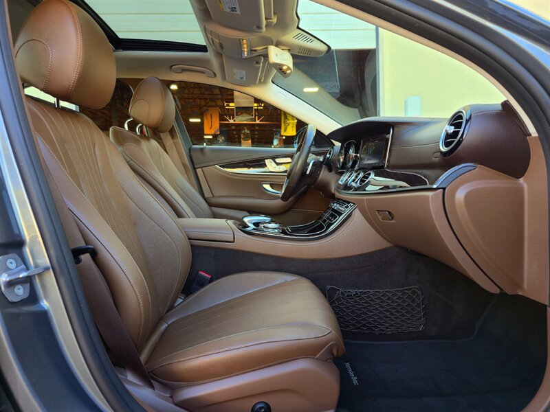 Used 2017 Mercedes-Benz E 300 image 25