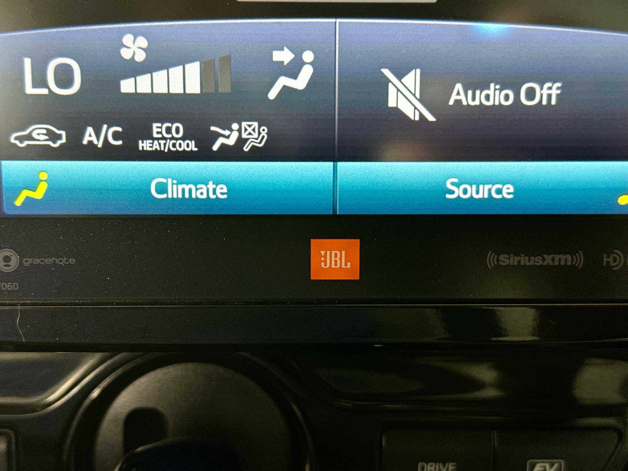 Used 2022 Toyota Prius Limited image 23