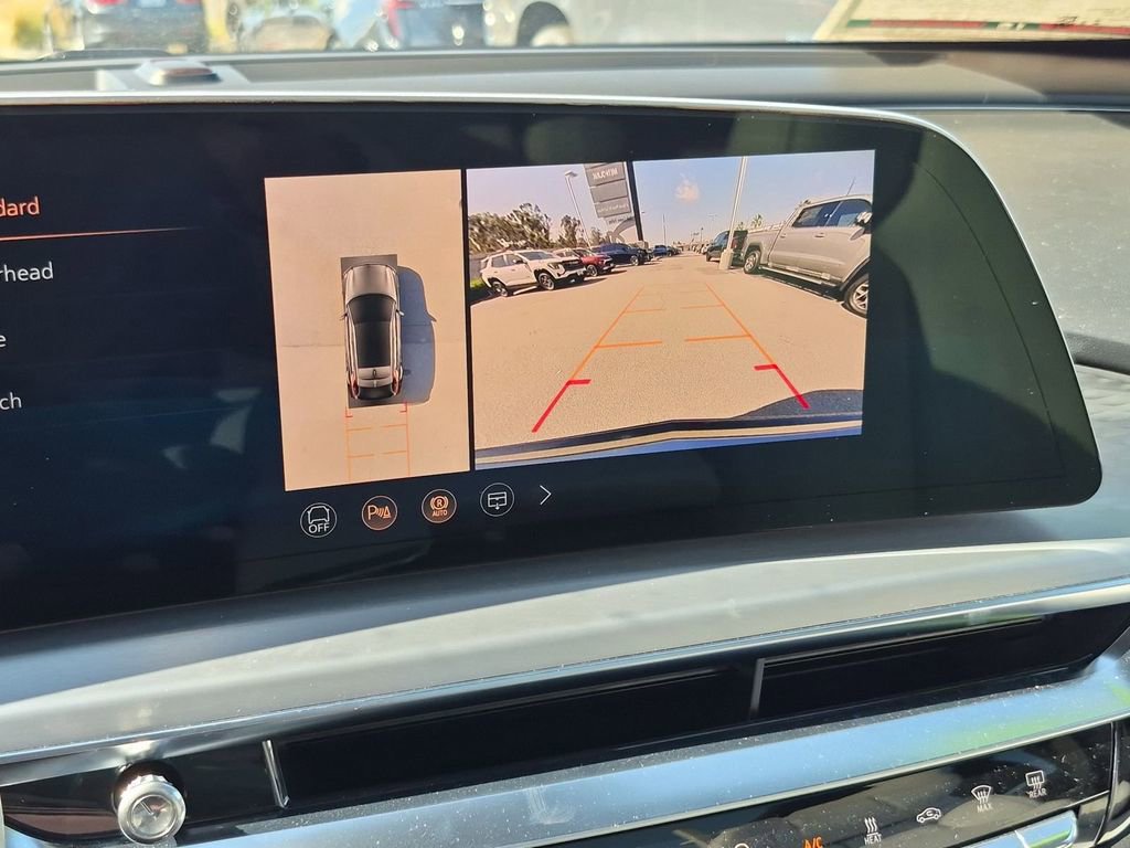 Used 2026 Cadillac Lyriq Sport AWD/4WD image 7