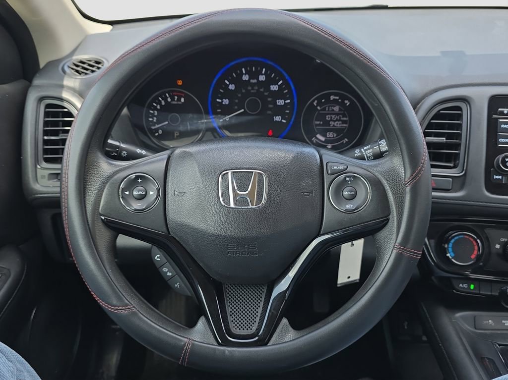 Used 2018 Honda HR-V LX image 9