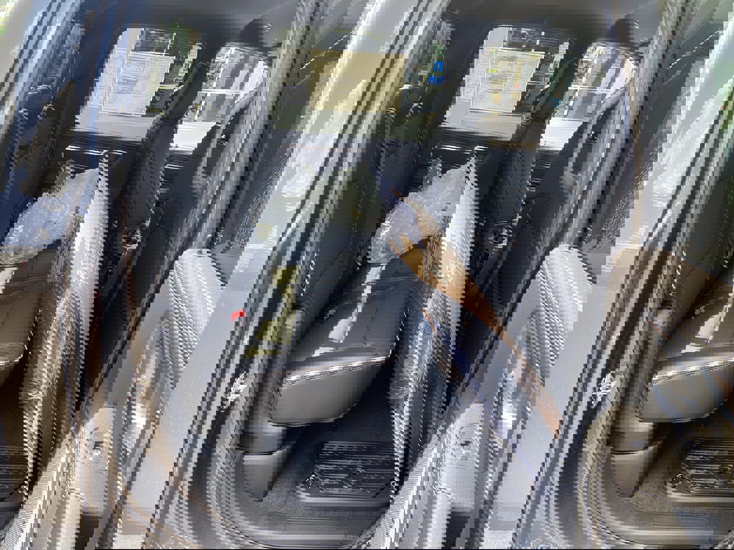 New 2026 RAM 1500 Laramie w/ Advanced Safety Group II image 9