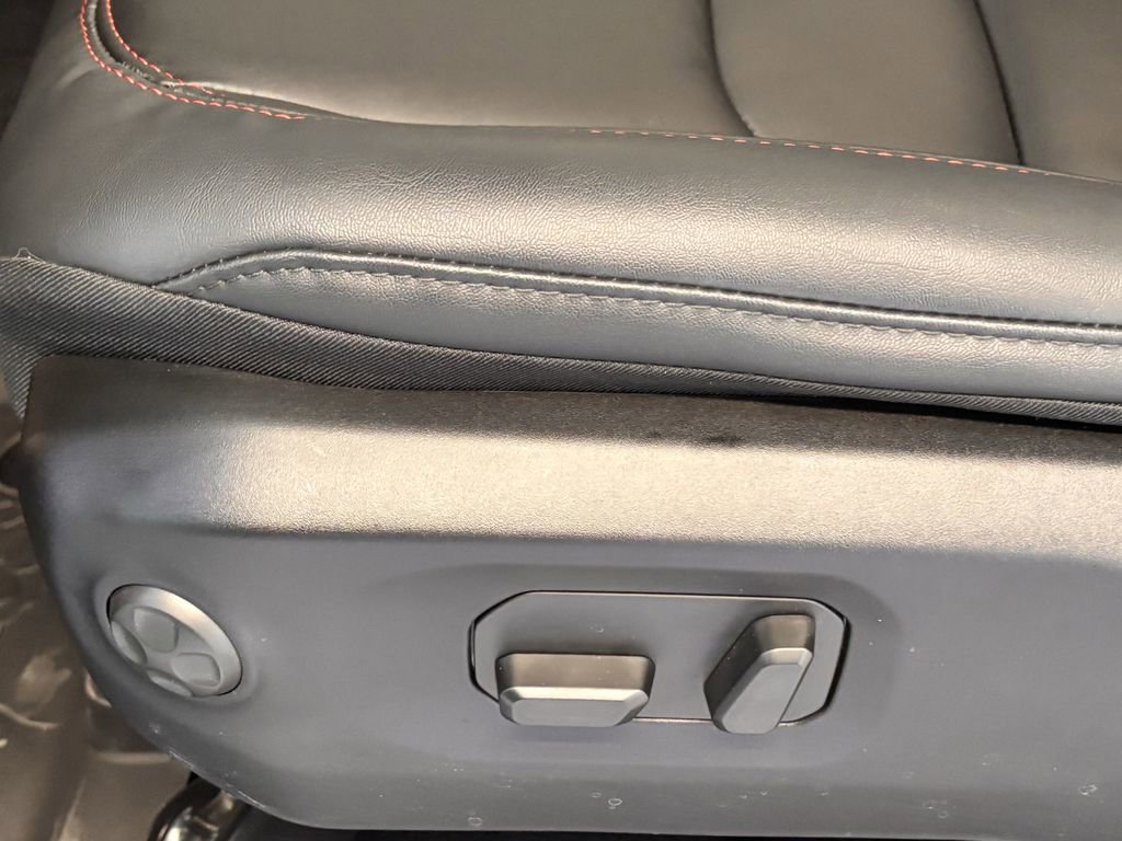 New 2025 Jeep Wrangler Unlimited Rubicon image 15