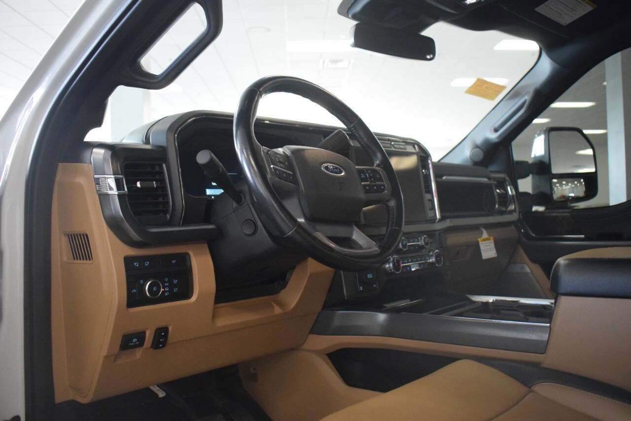 Used 2023 Ford F250 Lariat w/ Chrome Package AWD/4WD image 50