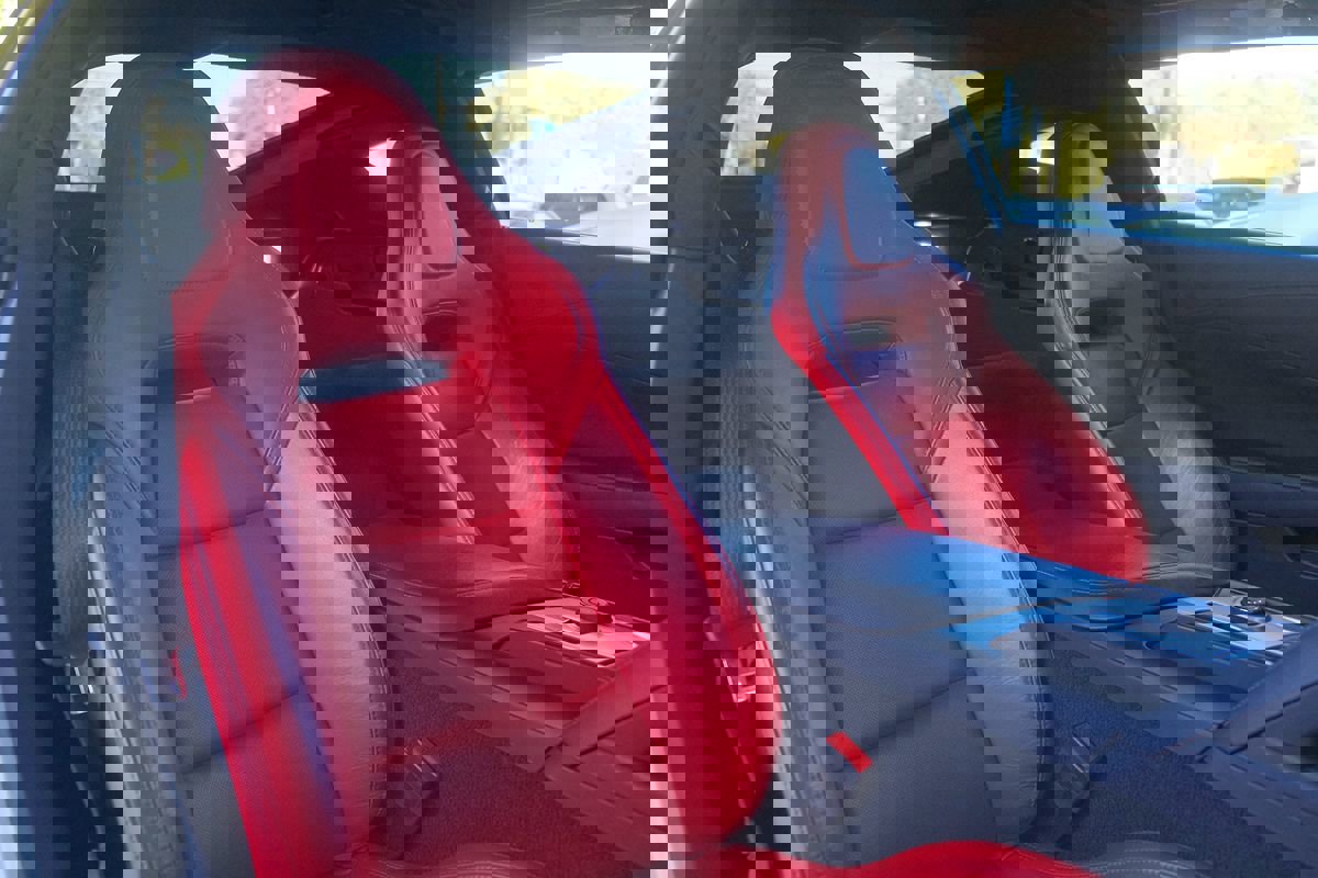 Used 2019 Chevrolet Corvette Grand Sport w/ Carbon Flash Badge Package image 28