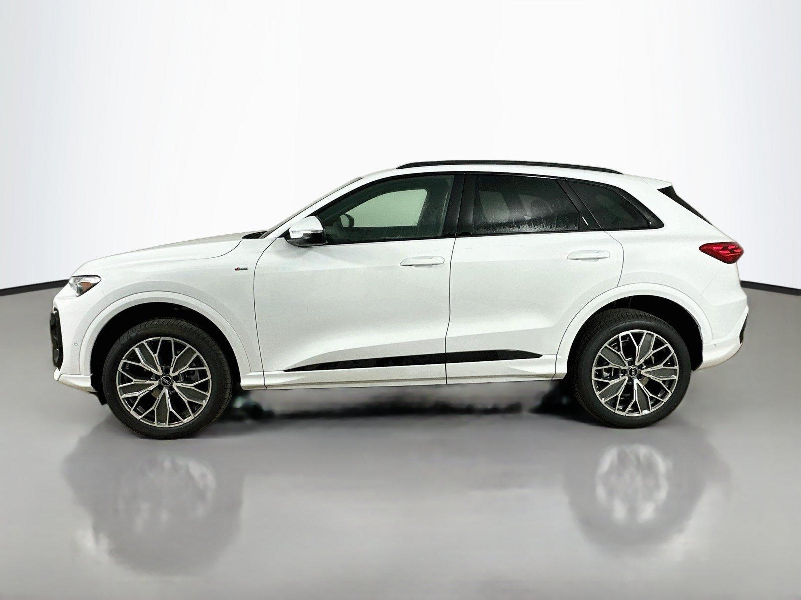 New 2026 Audi Q5 Premium Plus AWD/4WD image 8