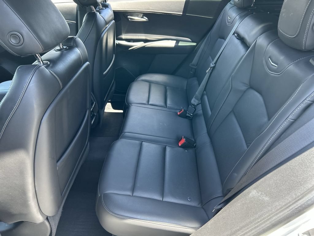 Used 2021 Cadillac XT4 Premium Luxury AWD/4WD image 26