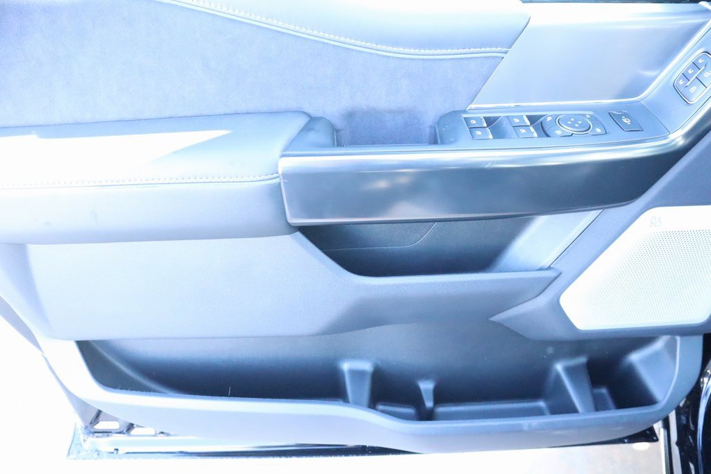 New 2026 Ford F250 Platinum image 18