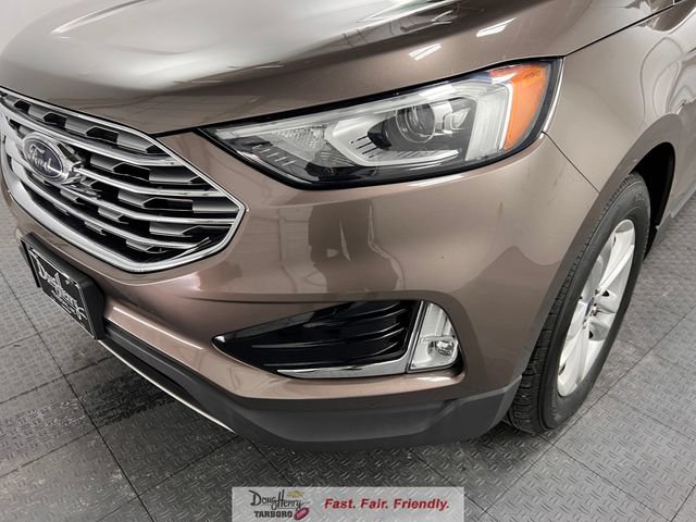 Used 2019 Ford Edge SEL w/ Equipment Group 201A FWD image 12