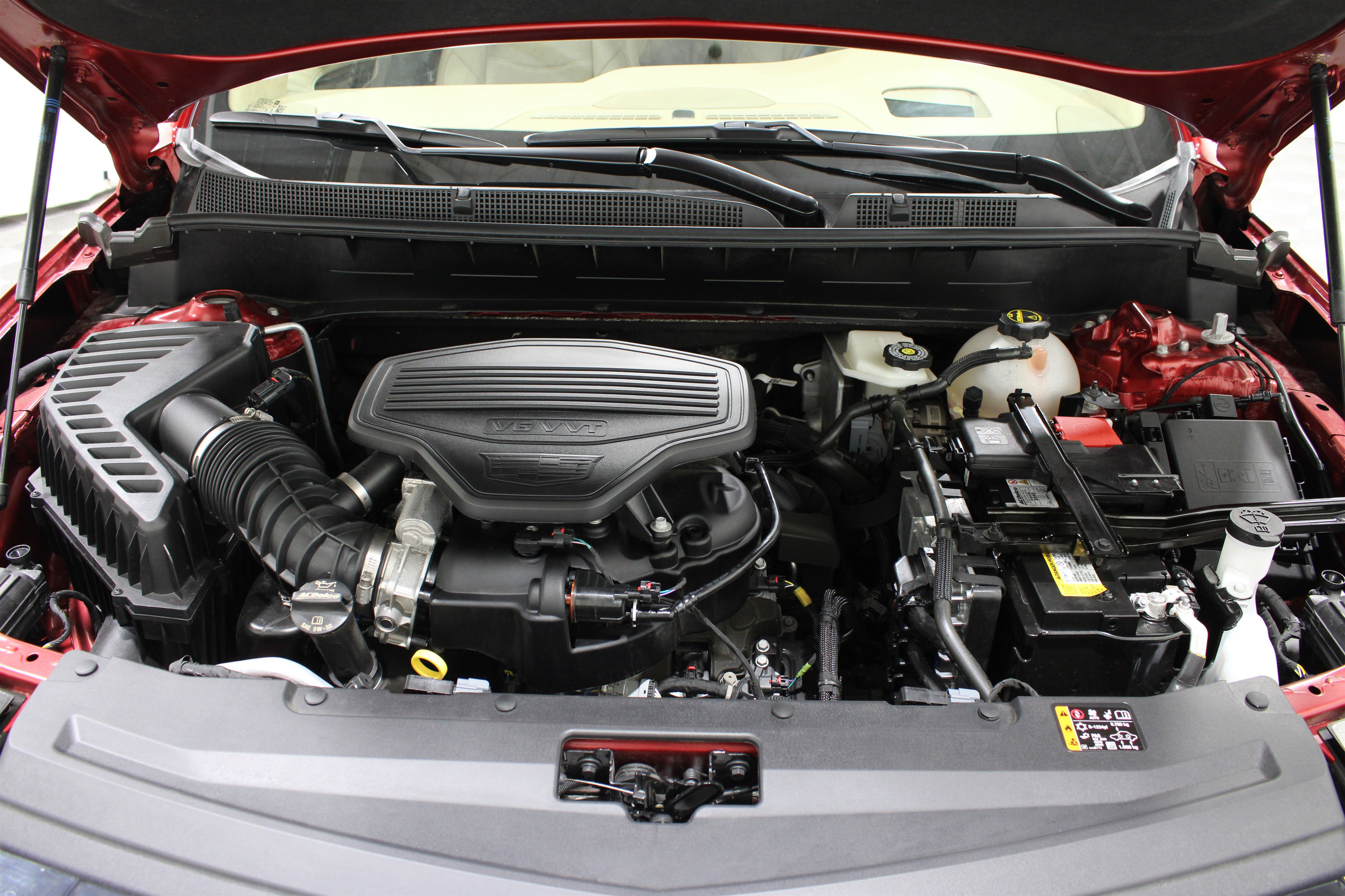 Certified 2025 Cadillac XT6 Premium Luxury w/ Platinum Package image 46