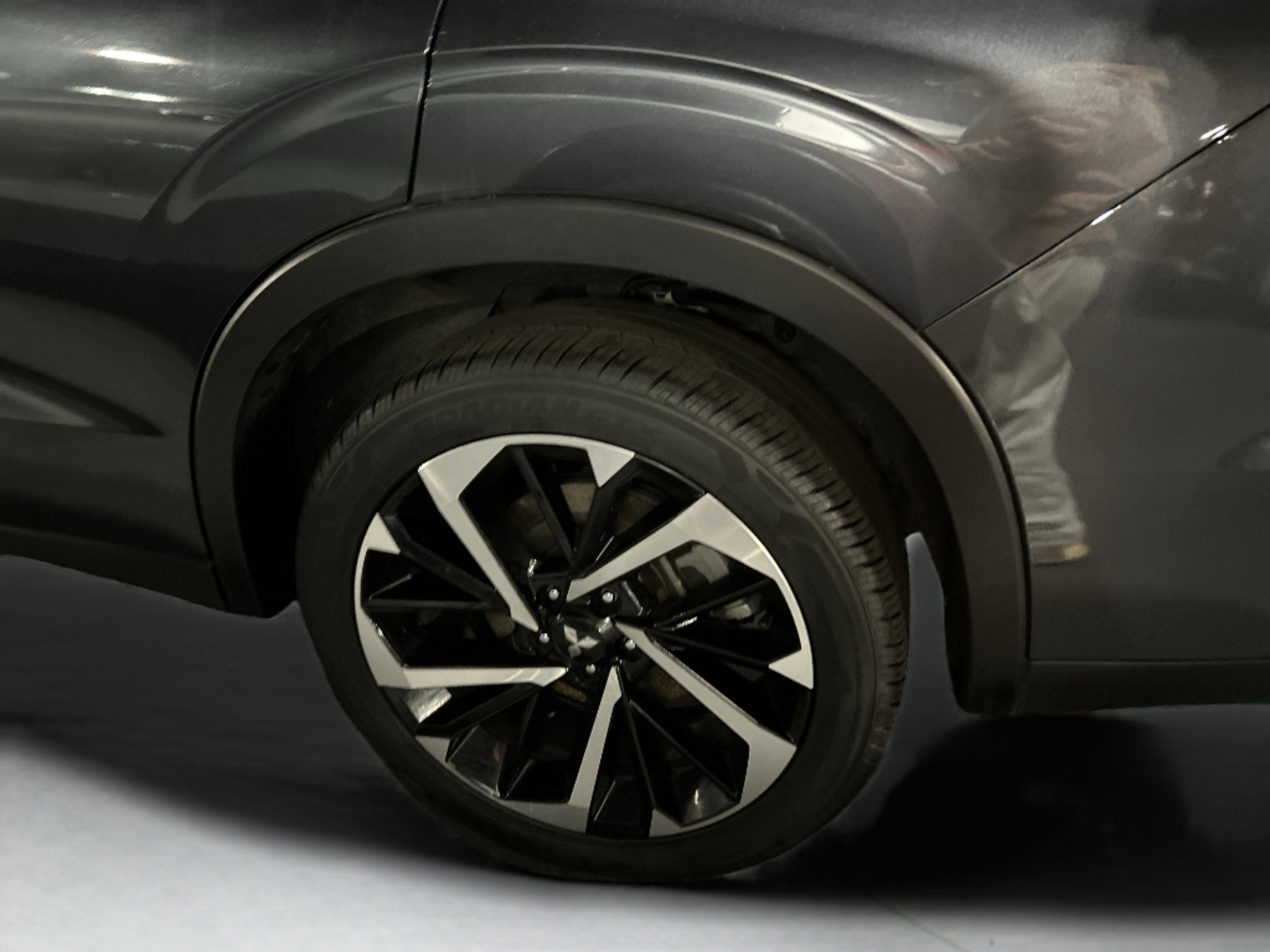 Used 2024 Mitsubishi Outlander SE image 28