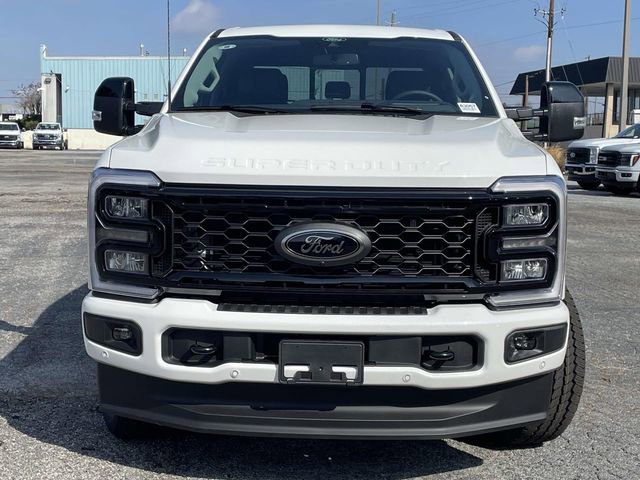 New 2026 Ford F250 Lariat w/ Black Appearance Package image 23
