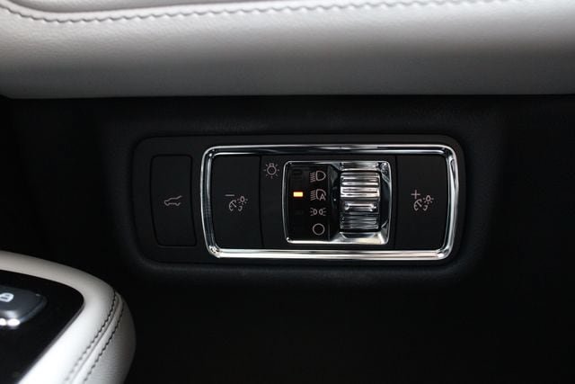 New 2026 Lincoln Aviator AWD image 9