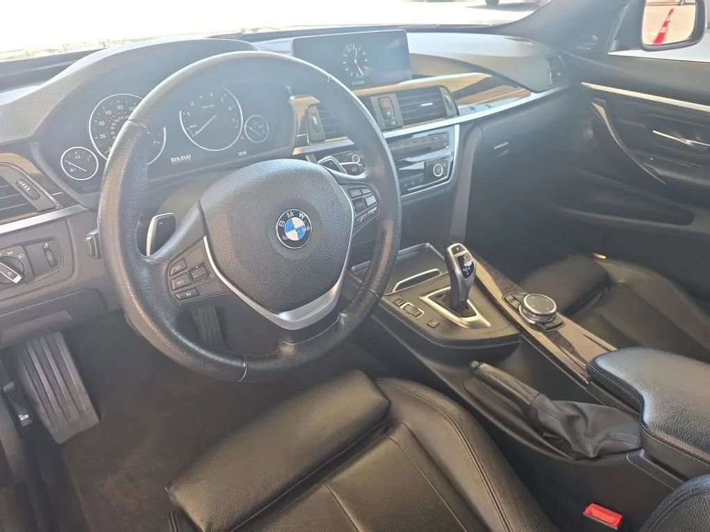 Used 2017 BMW 430i Coupe w/ Premium Package image 25