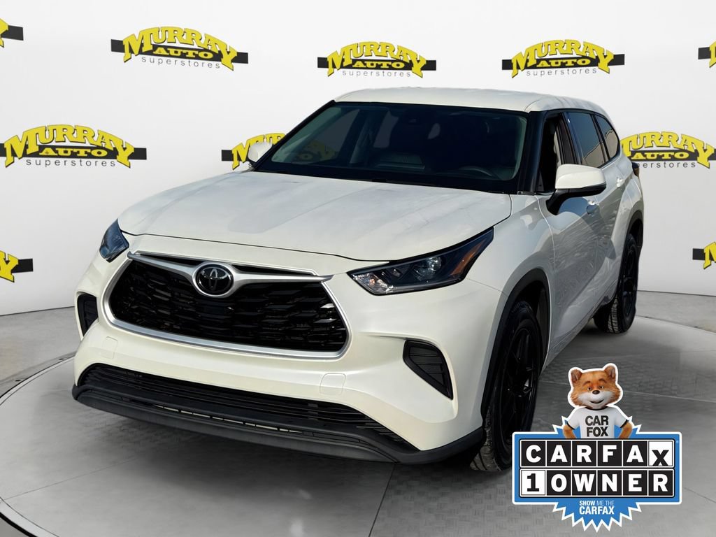 Used 2021 Toyota Highlander L FWD image 1