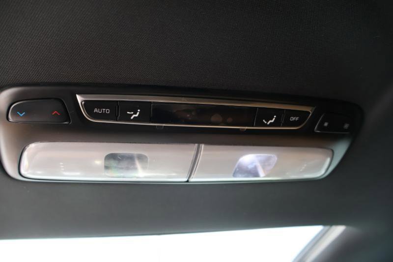 Used 2020 Kia Telluride SX image 39