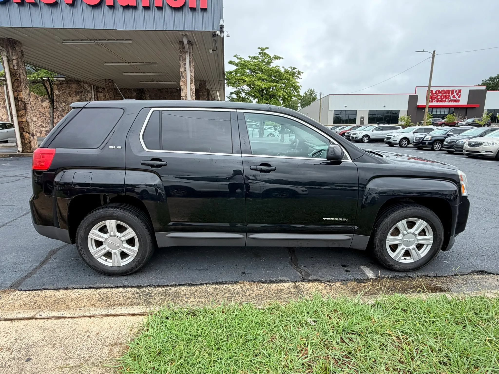 Used 2015 GMC Terrain SLE FWD image 8