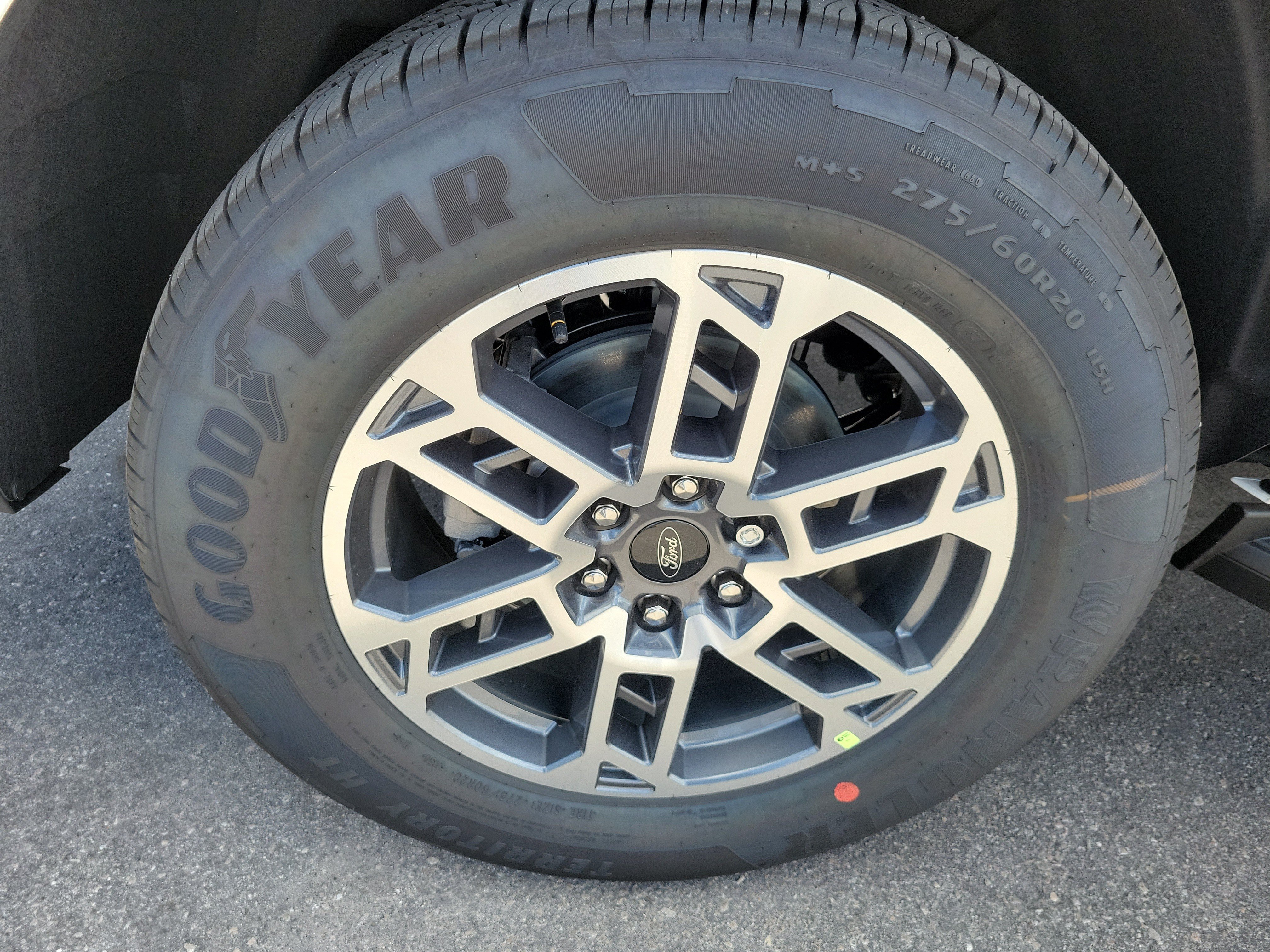 New 2026 Ford Expedition Active RWD image 8