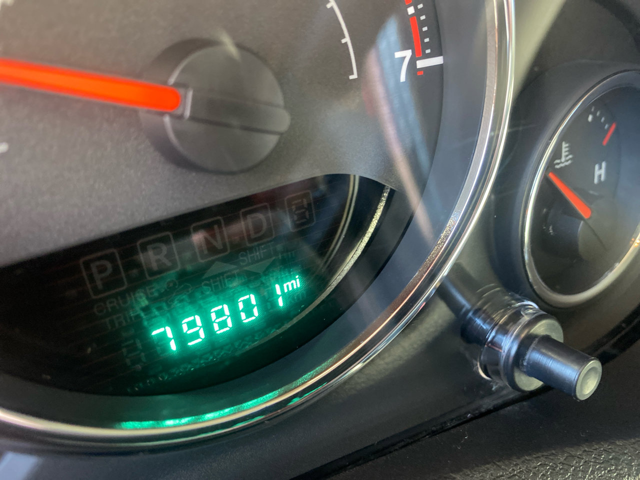 Used 2015 Jeep Wrangler Unlimited Sahara w/ Dual Top Group image 15