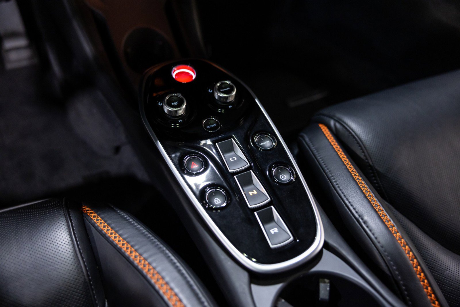 Used 2023 McLaren GT RWD image 42