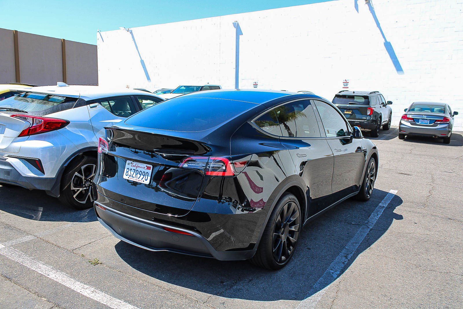 Used 2021 Tesla Model Y Long Range AWD/4WD image 6