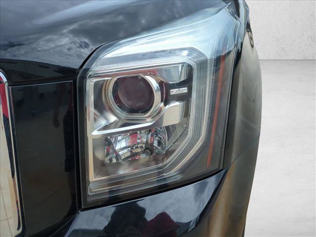 Used 2019 GMC Yukon XL Denali w/ Denali Ultimate Package RWD image 9