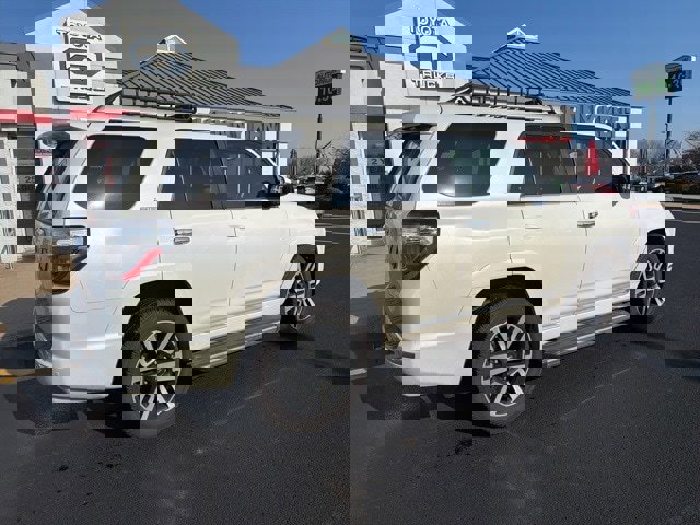 Used 2023 Toyota 4Runner Limited image 15