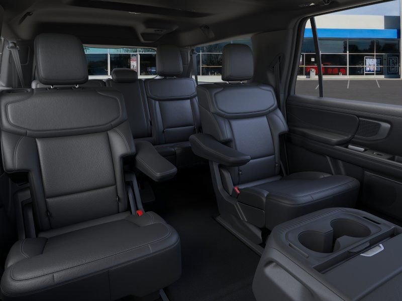 New 2026 Ford Expedition Max Platinum w/ Stealth Appearance Package AWD/4WD image 11