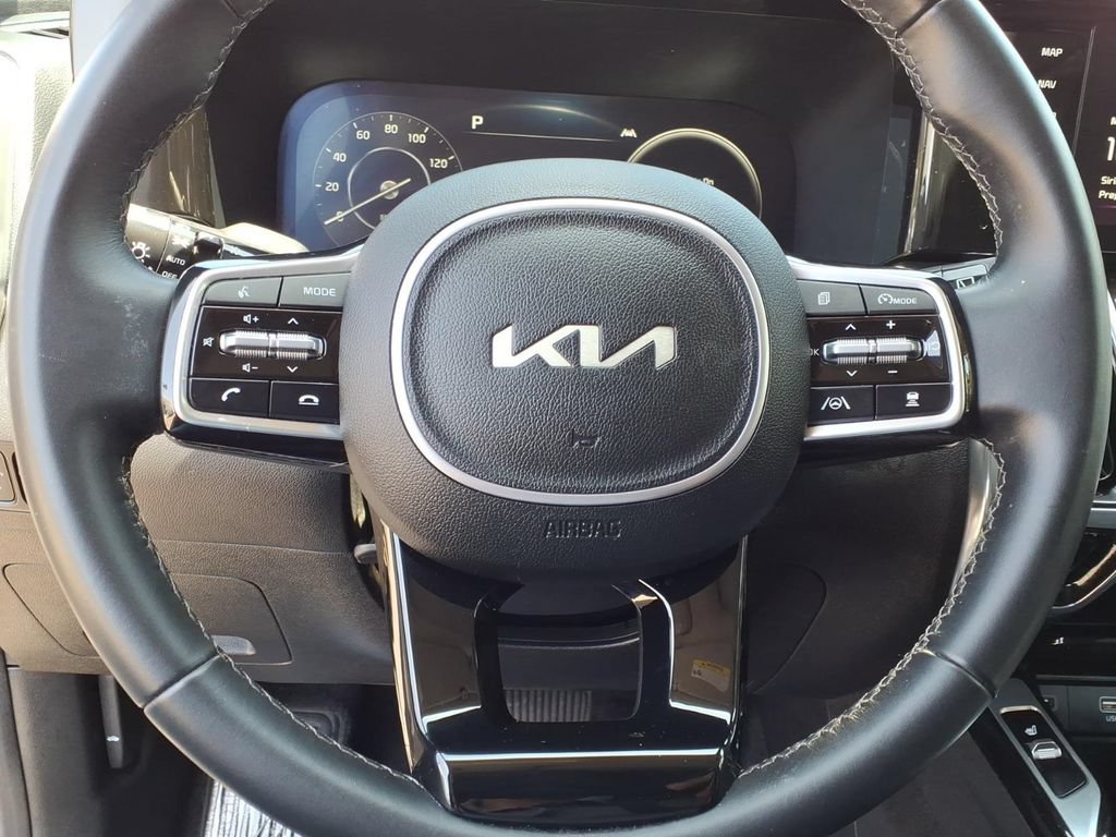 Certified 2023 Kia Sorento SX FWD image 23