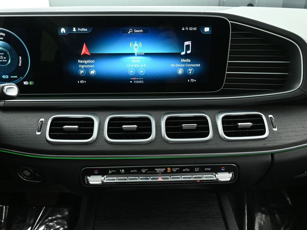 Used 2022 Mercedes-Benz GLS 450 4MATIC image 36