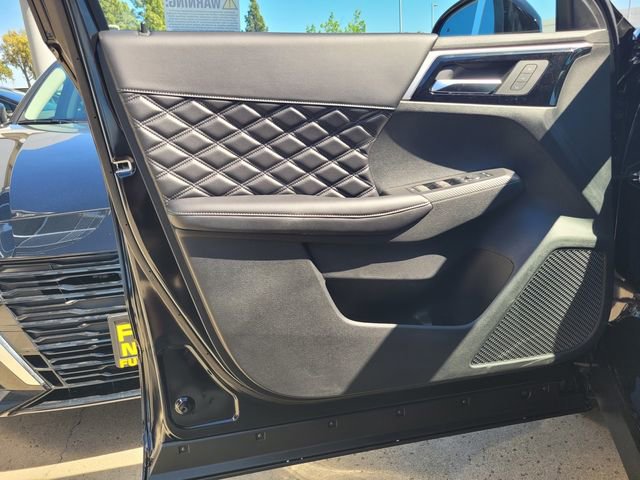 New 2026 Nissan Rogue Platinum image 7