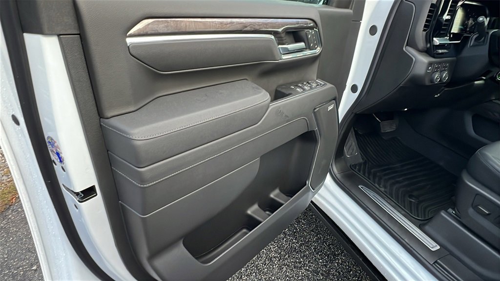New 2026 Chevrolet Silverado 2500 LTZ w/ Trail Boss Package image 11
