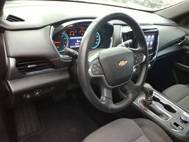 Used 2023 Chevrolet Traverse LT AWD/4WD image 8