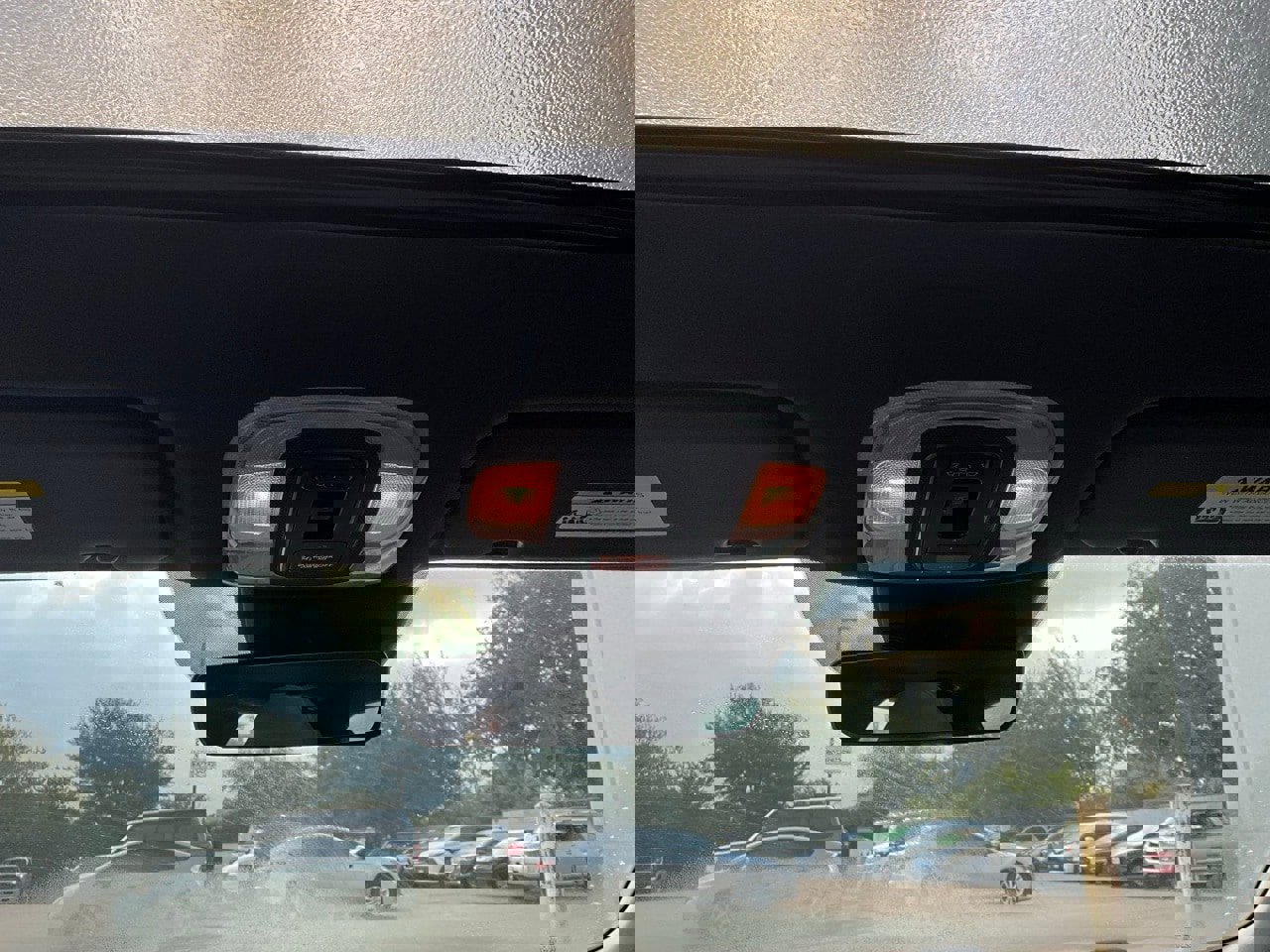 Used 2025 Hyundai Elantra Limited image 17