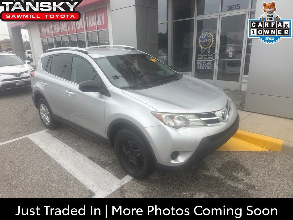 Used 2015 Toyota RAV4 LE AWD/4WD image 1