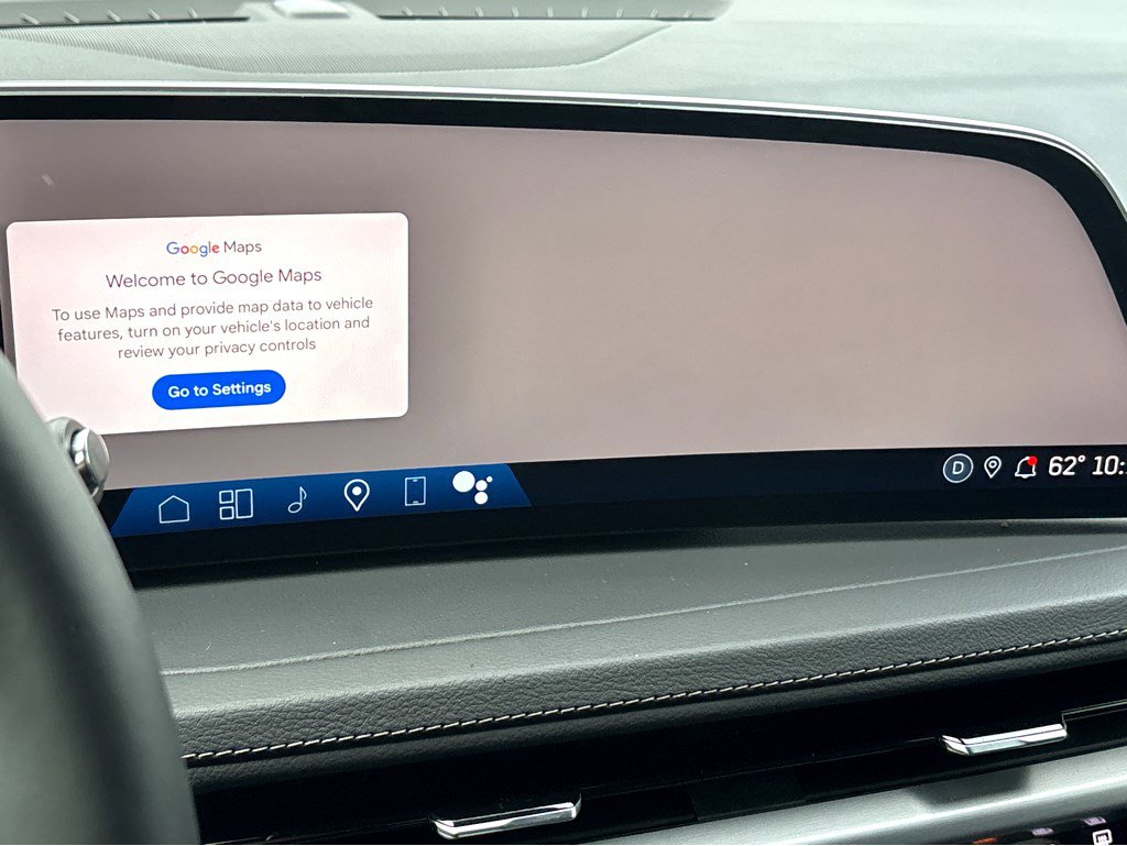 Certified 2025 Cadillac XT4 Premium Luxury image 8