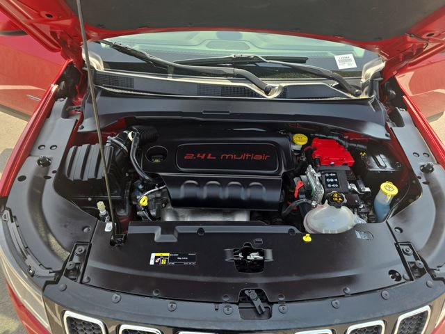 Used 2020 Jeep Compass Latitude w/ Cold Weather Group image 31