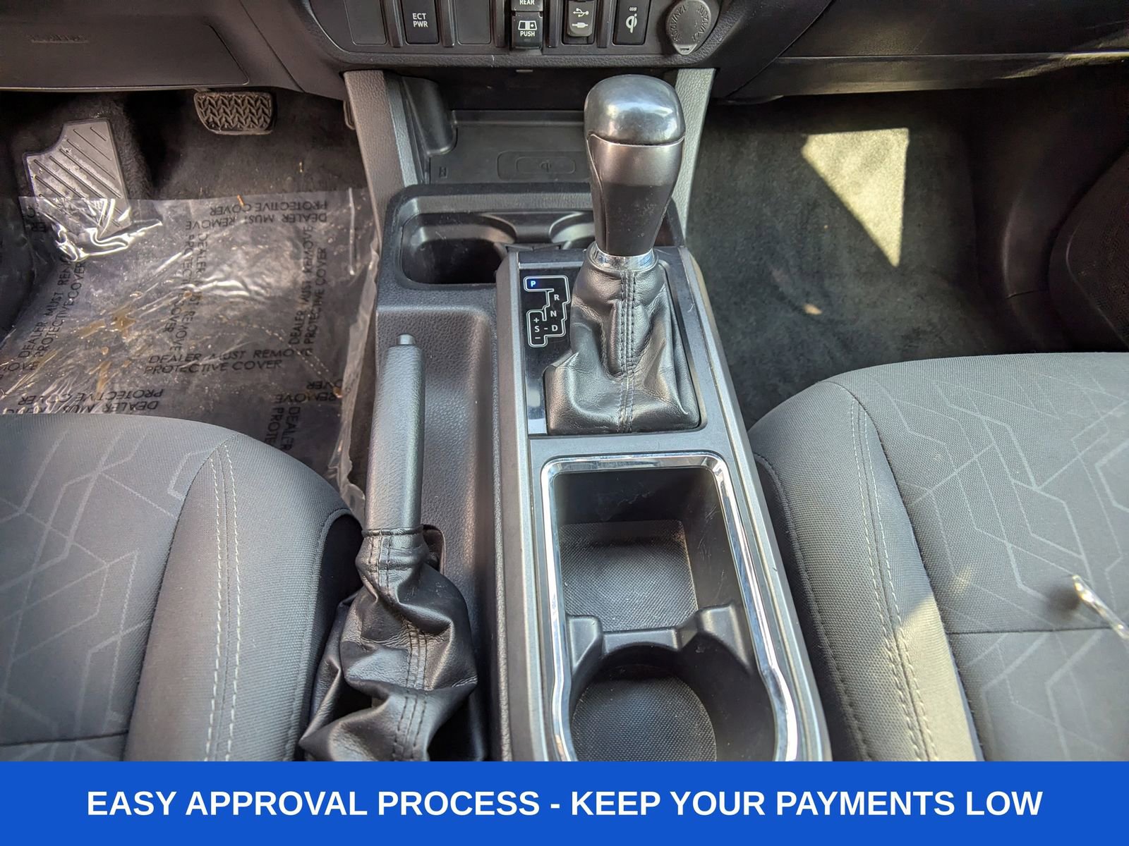 Used 2019 Toyota Tacoma TRD Off-Road AWD/4WD image 27
