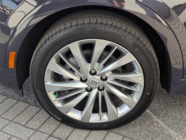 New 2026 Buick Envision Avenir image 32