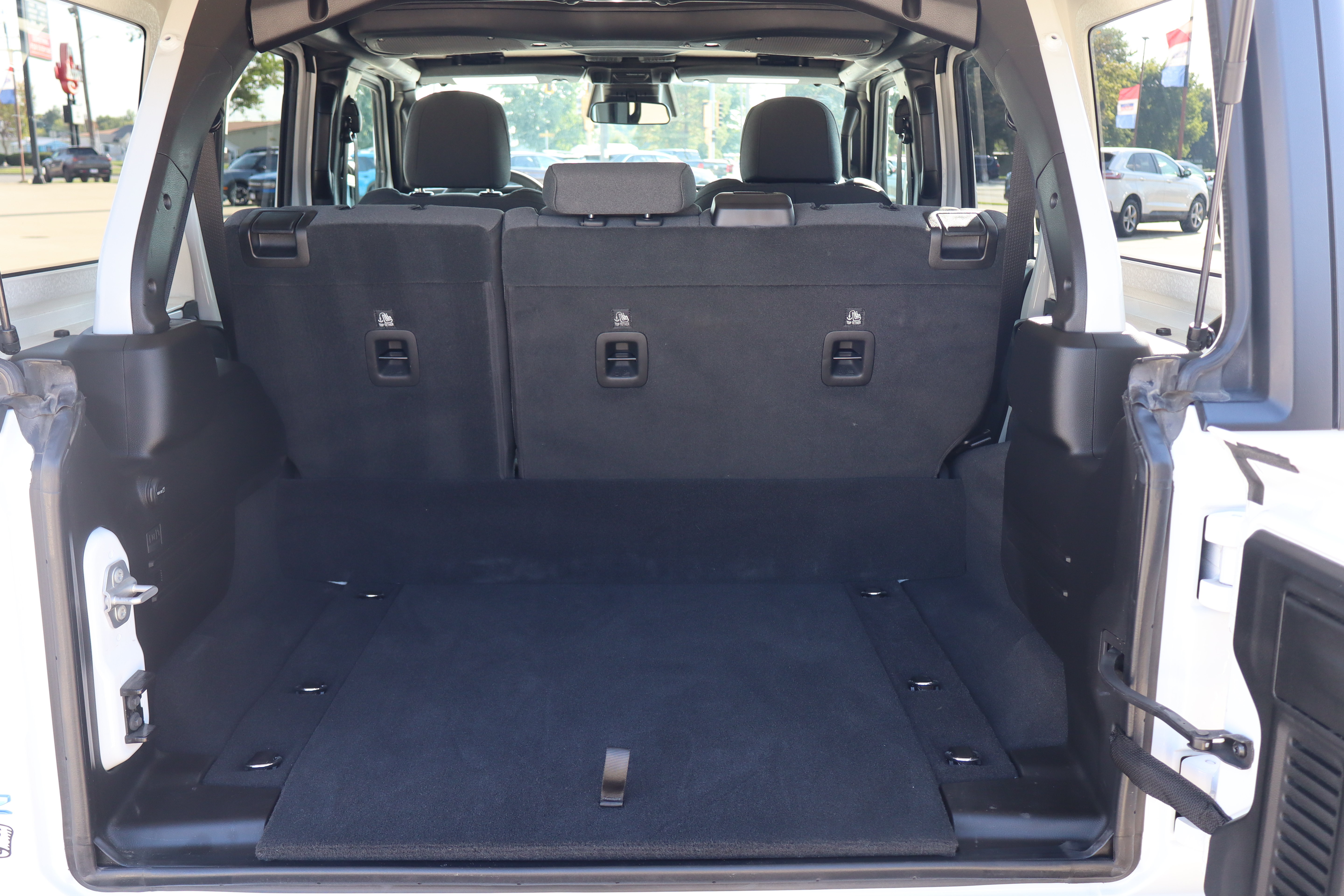 Used 2025 Jeep Wrangler Unlimited Sport S 4xe AWD/4WD image 23