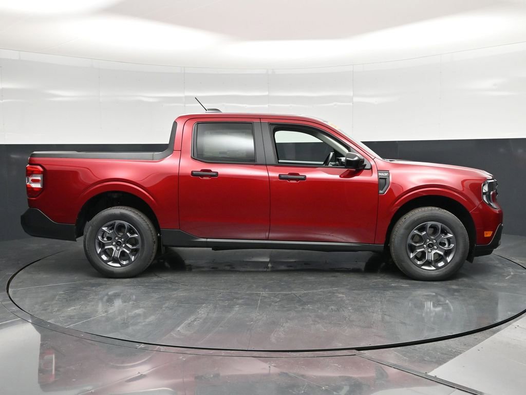 New 2026 Ford Maverick XLT w/ XLT Luxury Package image 3