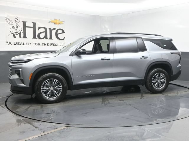 Used 2026 Chevrolet Traverse LT w/ Driver Confidence Package FWD image 35