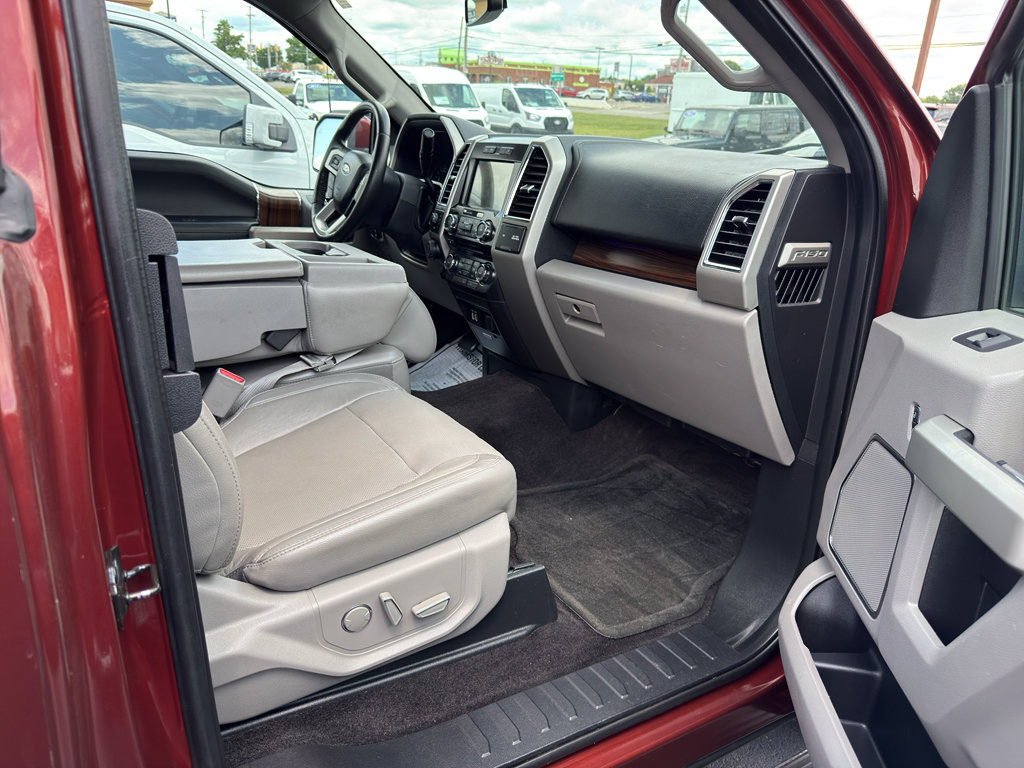 Used 2017 Ford F150 Lariat w/ Equipment Group 501A Mid AWD/4WD image 21