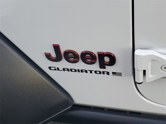Used 2023 Jeep Gladiator Rubicon w/ Trailer Tow Package image 9