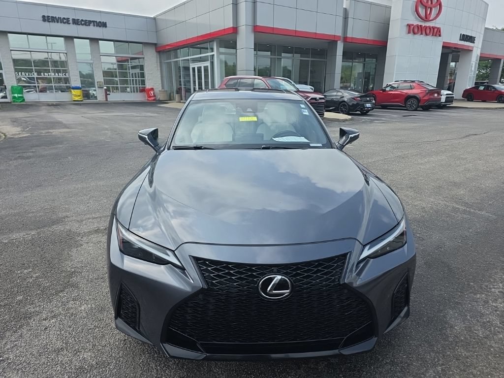 Used 2022 Lexus IS 350 F Sport AWD/4WD image 3