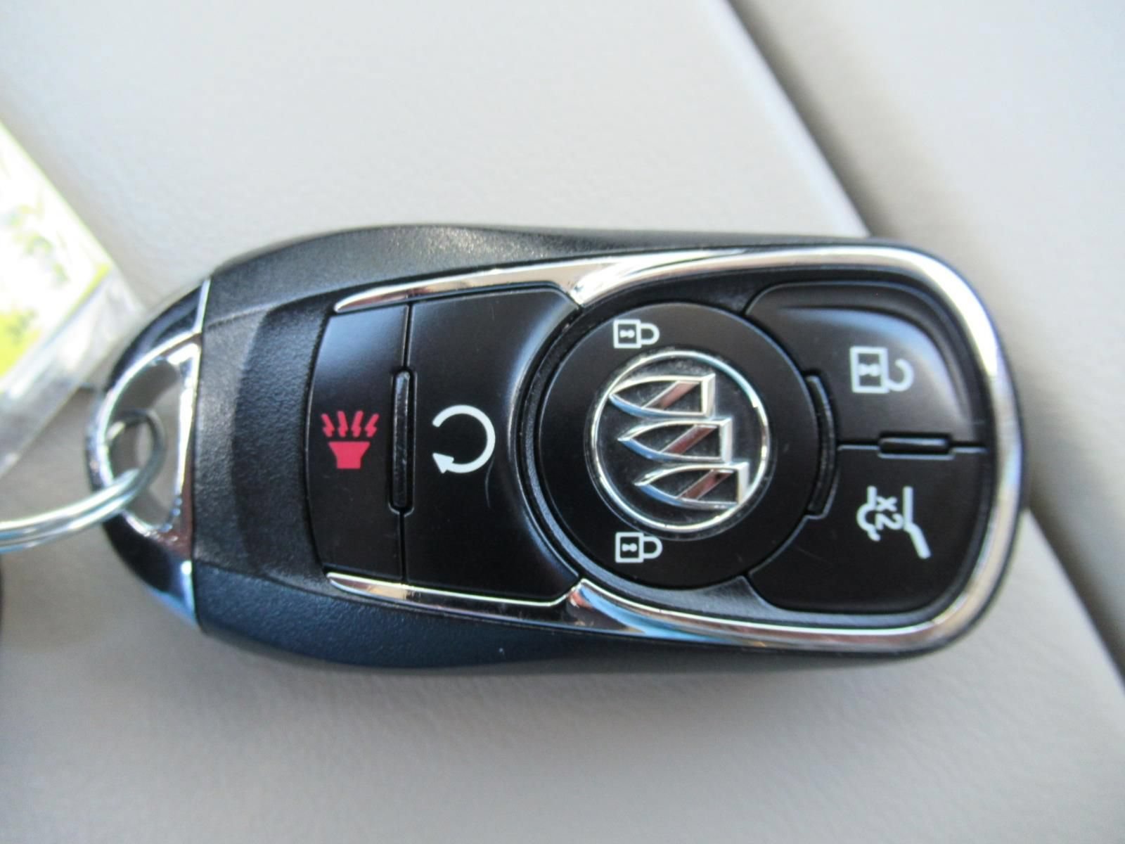 Used 2019 Buick Envision Premium AWD/4WD image 30