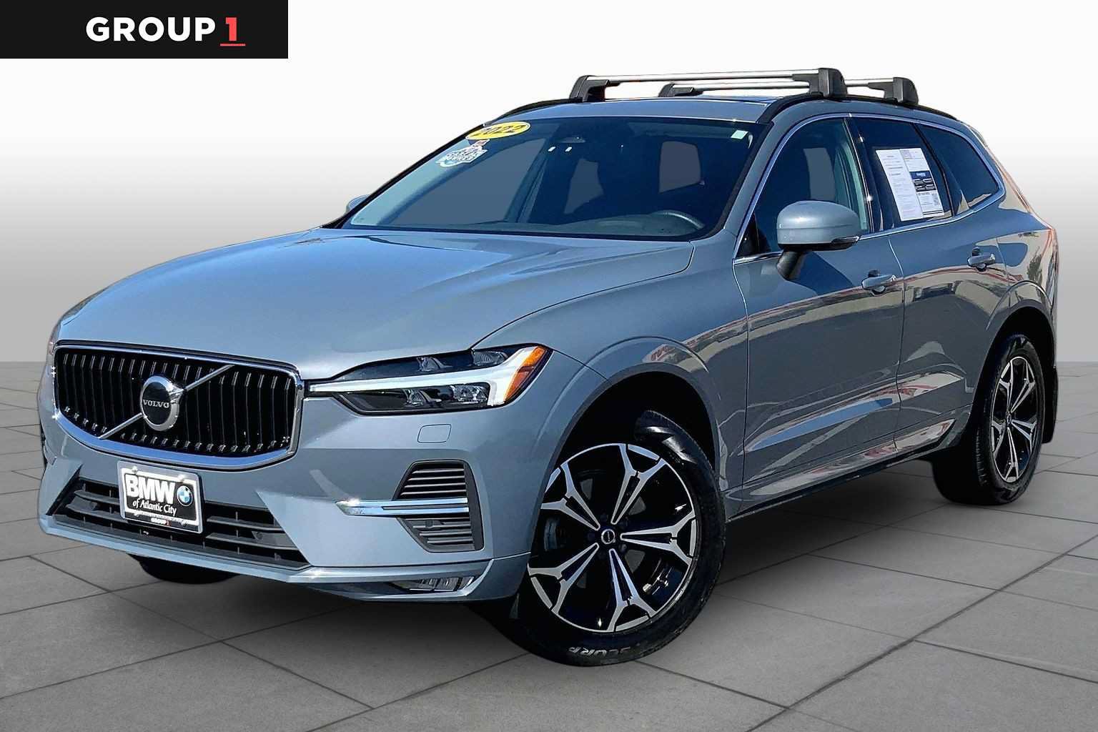 Used 2022 Volvo XC60 B5 Momentum w/ Climate Package AWD/4WD image 1